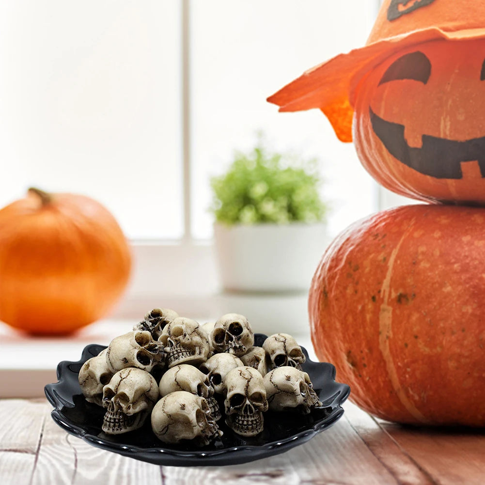 20Pcs Mini Skull Heads